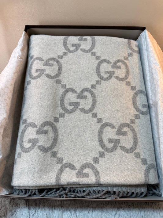 Giftable Gucci Firenze 1921 Blanket
