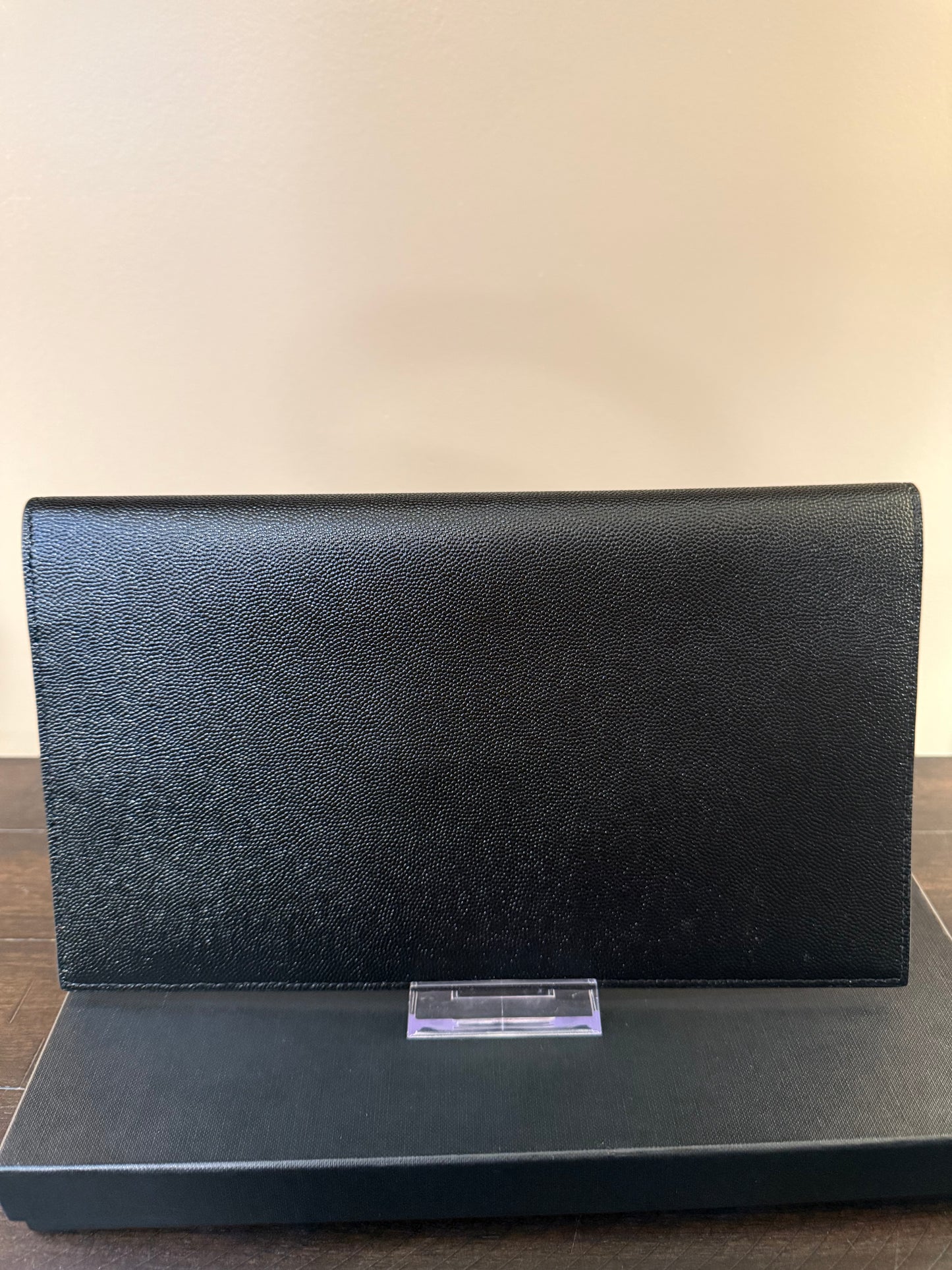 SAINT LAURENT UPTOWN POUCH IN GRAIN DE POUDRE LEATHER-NWT
