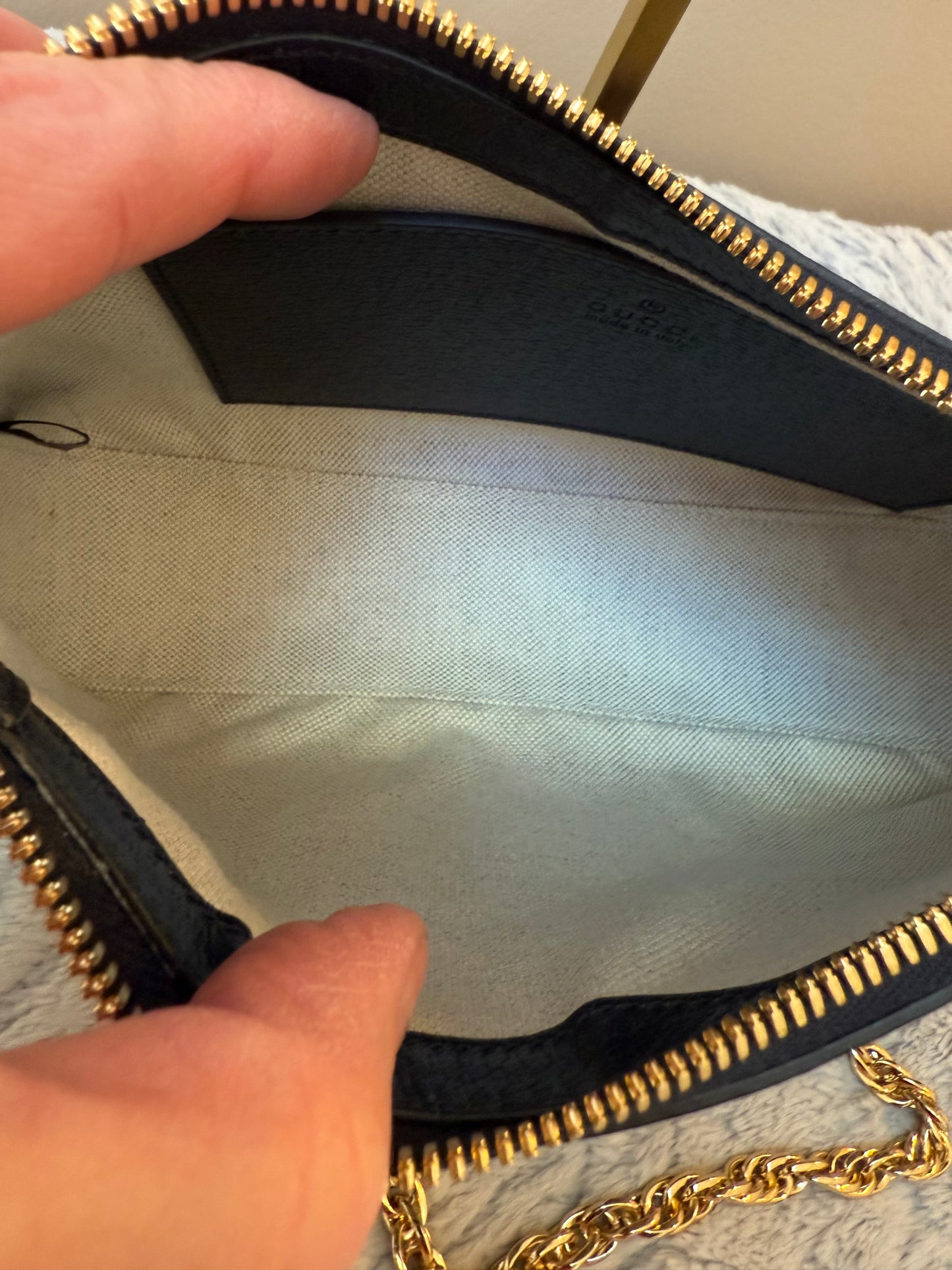 Gucci Supreme Strawberry Handbag (New)