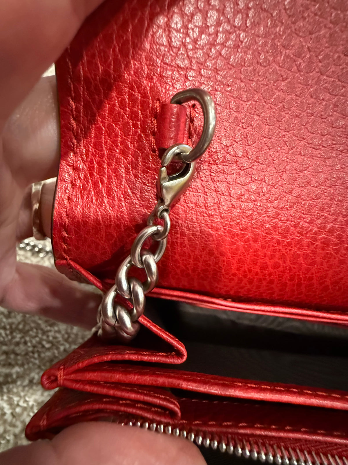 Gucci
Dionysus Chain Wallet Leather with Embellished Detail