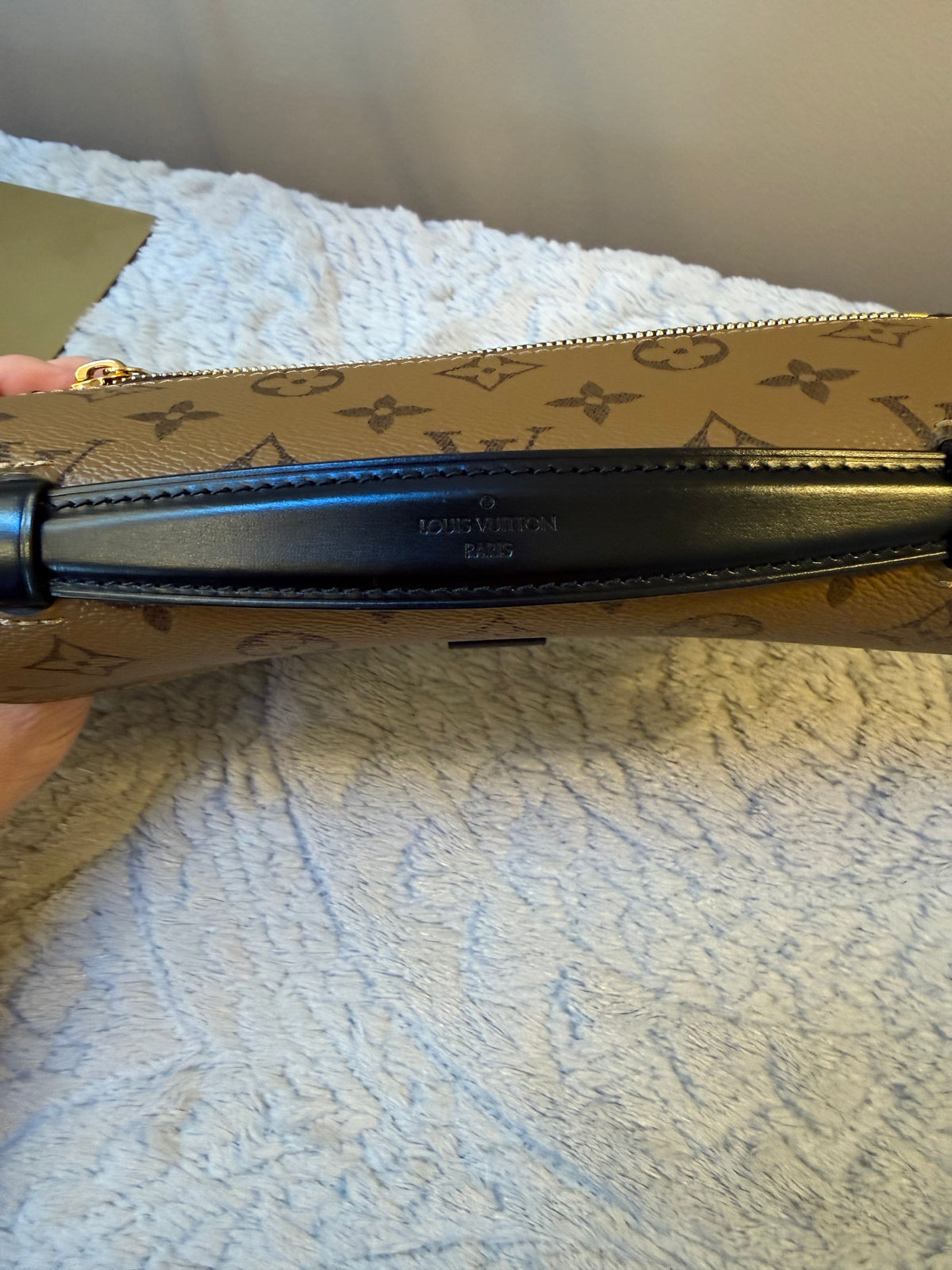 Louis Vuitton Monogram Reverse Pochette Métis