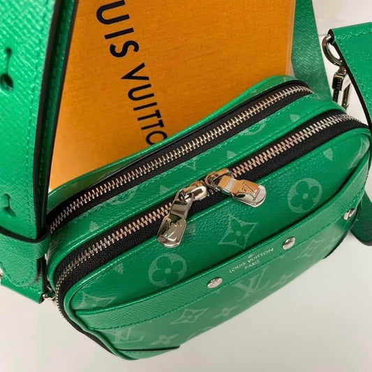 Louis Vuitton Authentic Alpha Wearable Wallet Bag in
Taigarama (Unisex)