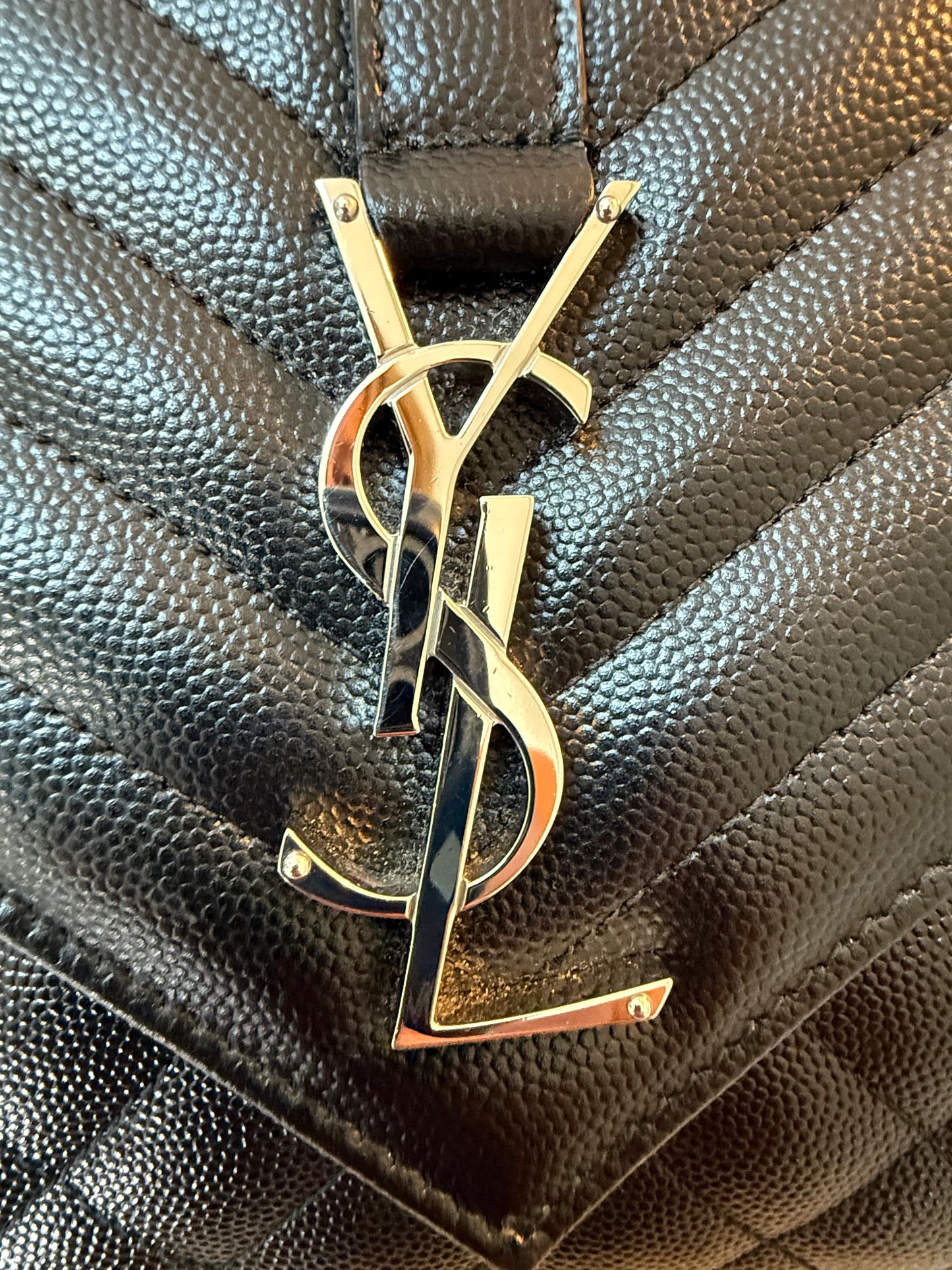 SAINT LAURENT
Envelope Triquilt Medium YSL Shoulder Bag in Grained Leather