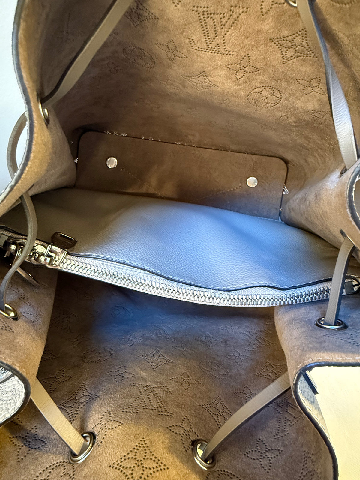 Louis Vuitton
Mahina Muria Bucket Bag