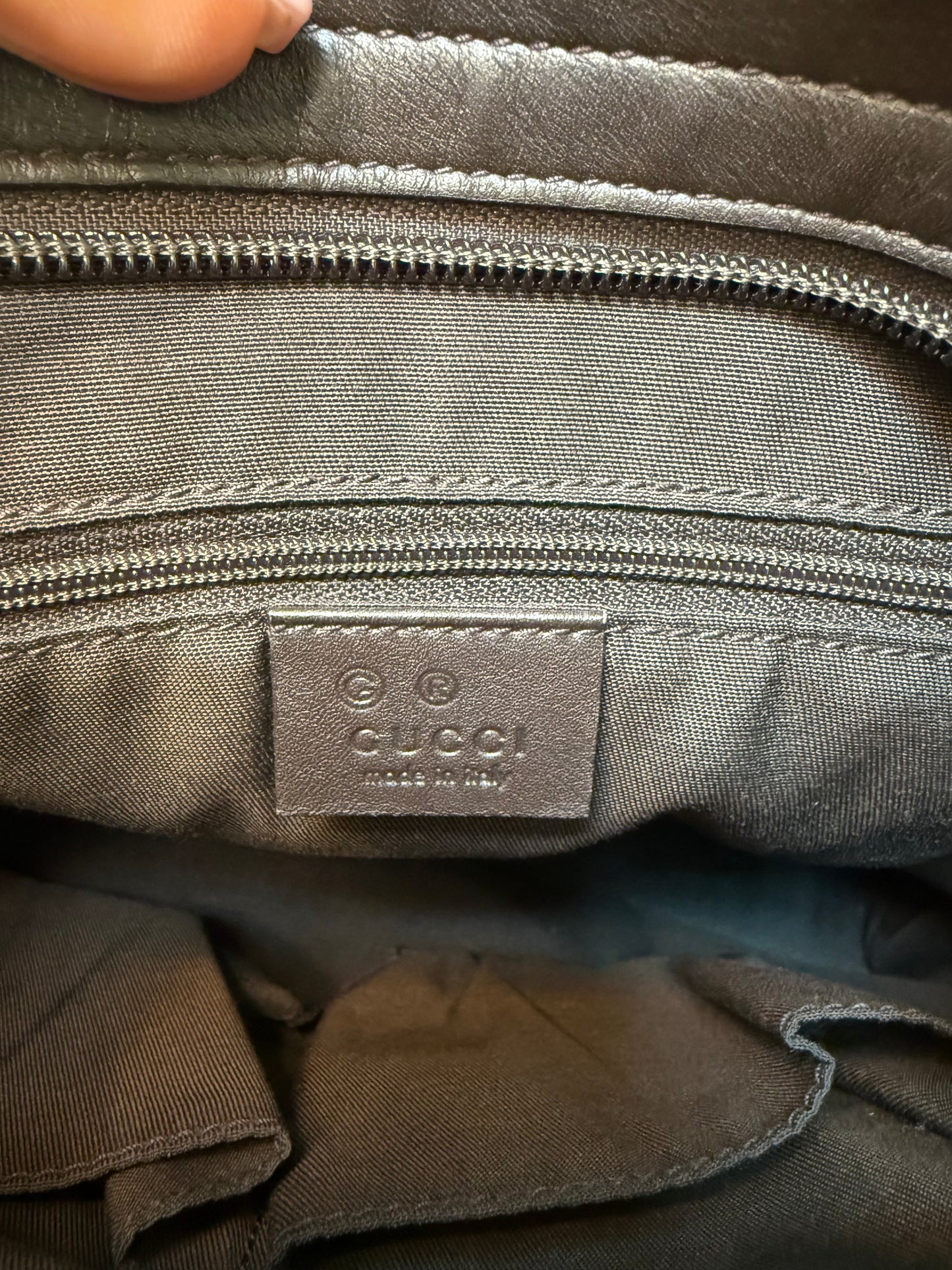 Gucci Supreme Monogram Web Messenger Bag