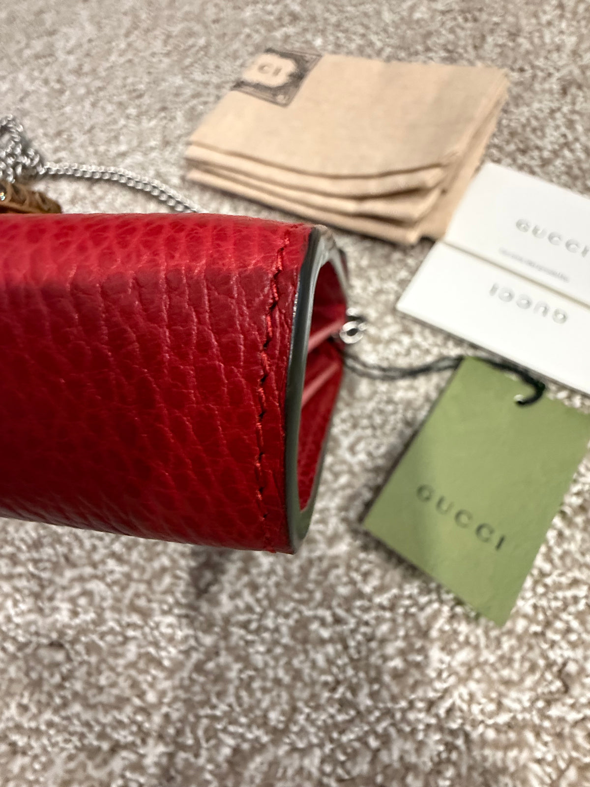 Gucci
Dionysus Chain Wallet Leather with Embellished Detail