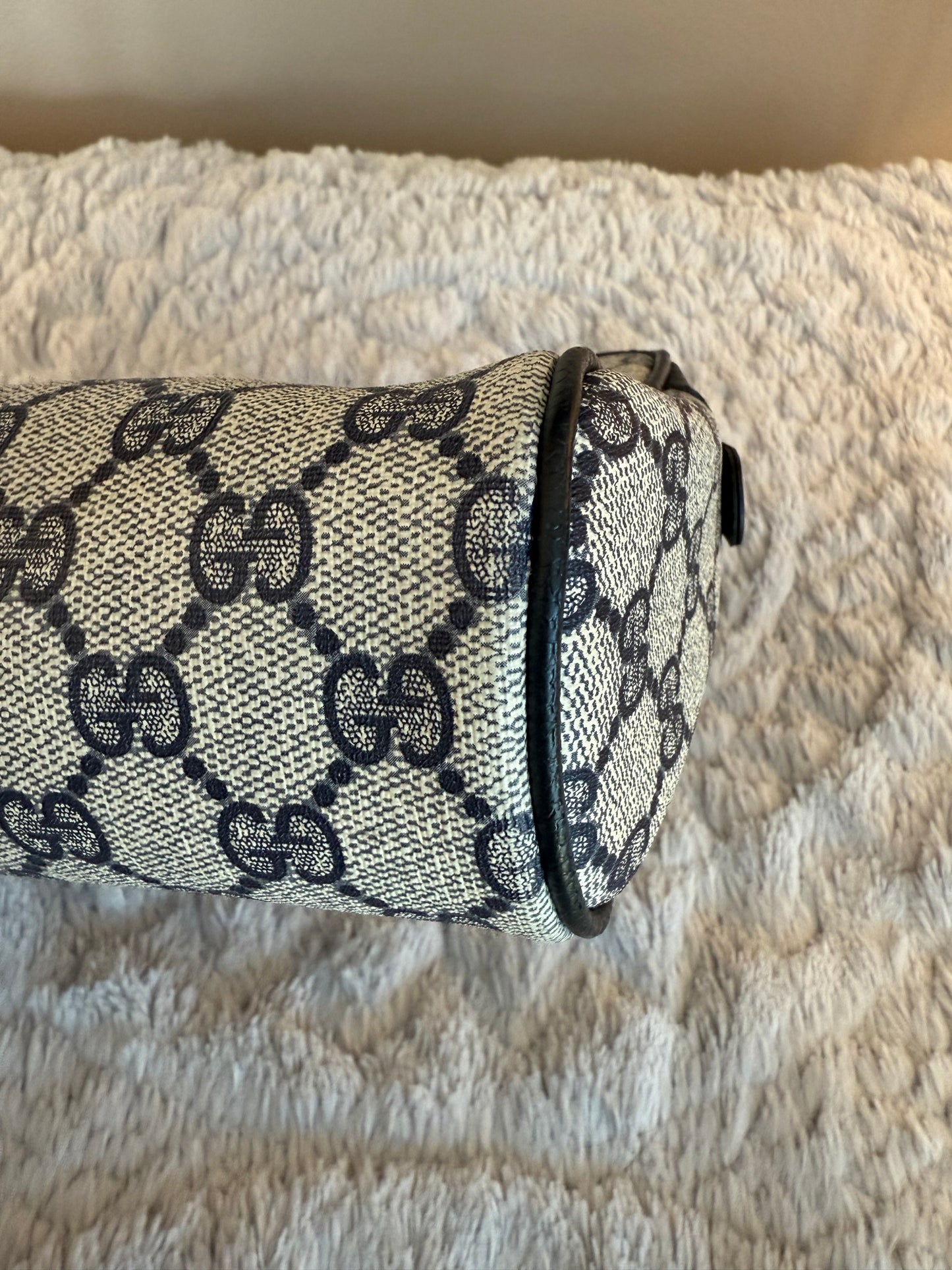 Gucci (Vintage) travel bag/ clutch