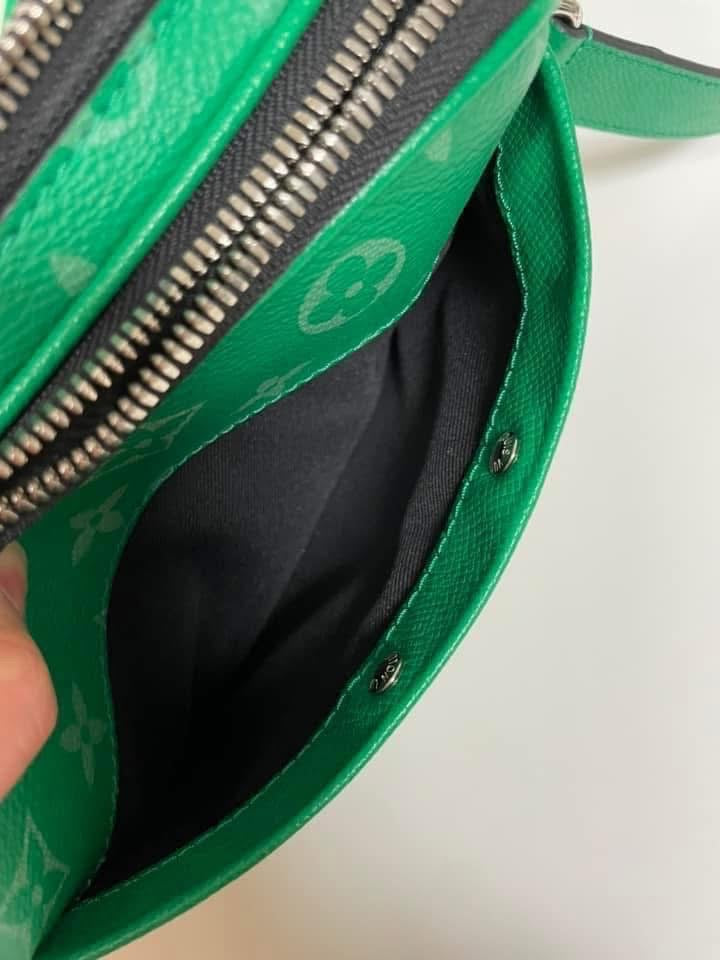 Louis Vuitton Alpha Wearable Wallet in Taigarama (Unisex)